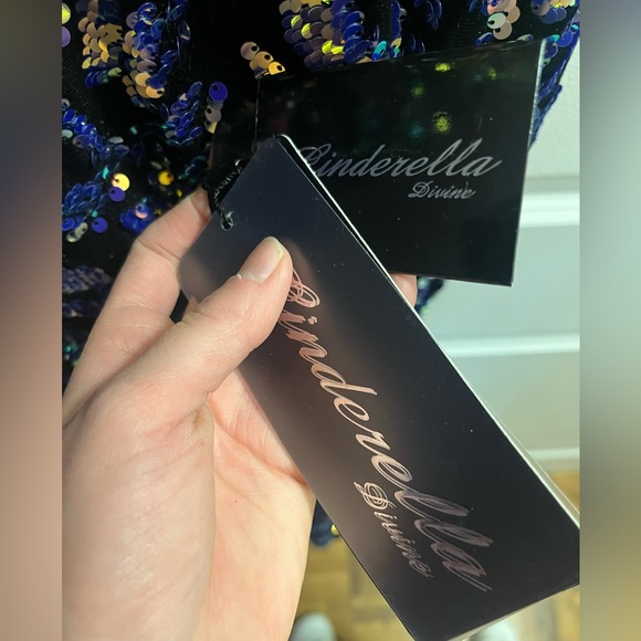 Elegant Sequin Prom Dress - Multicolor - Picture 7 of 9